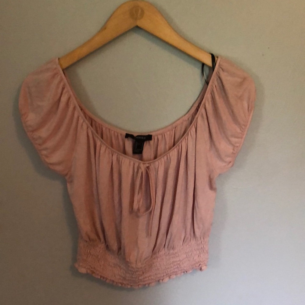 Pink blouse cropped